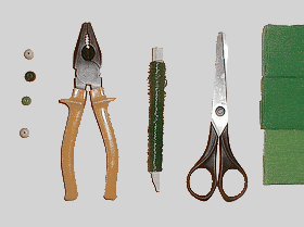 Material: Draht, Papier, Perlen, Zange, Schere